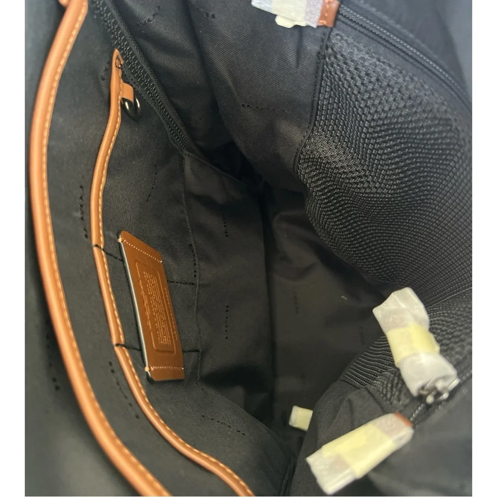 COACH Leather Laptop Backpack with Drawstring Speed-clip Closure Unisex